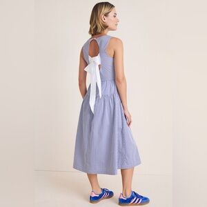 NWT Bow Back Midi Dress M